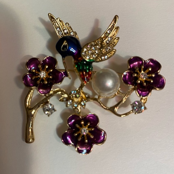 Hummingbird on Flowering Branch Brooch!! - Picture 3 of 7